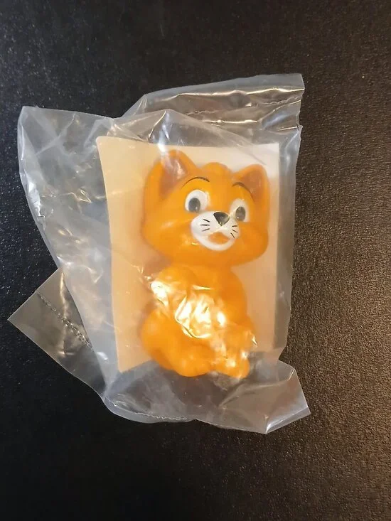 Complete Set of 4 Vintage McDonald's Oliver and Company NIB - Picture 3 of 6